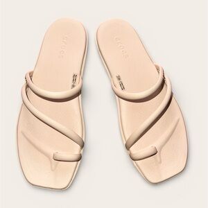 Crocs Miami Toe Loop Women's Cream Sandals Size 8